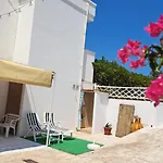 Casa Di Campagna بيت للعطل أوستوني