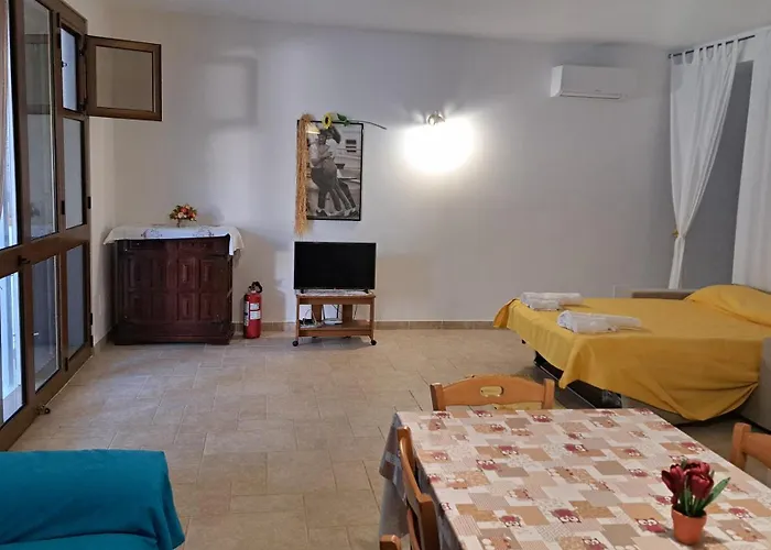 Casa Di Campagna أوستوني